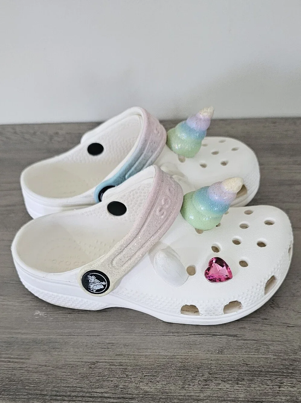CROCS Kids White Unicorn Clogs Pastel Rainbow Horn Pink Heart Gems C 9 Toddler